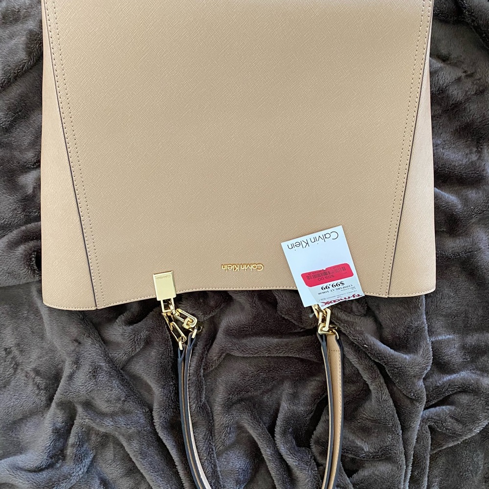 NEW Calvin Klein should bag